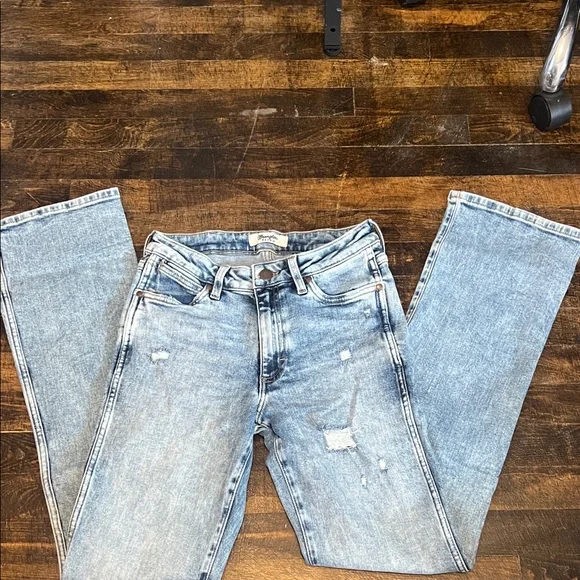 Wrangler Women's Retro High Rise Boot Leg Jeans - Picture 2 of 5